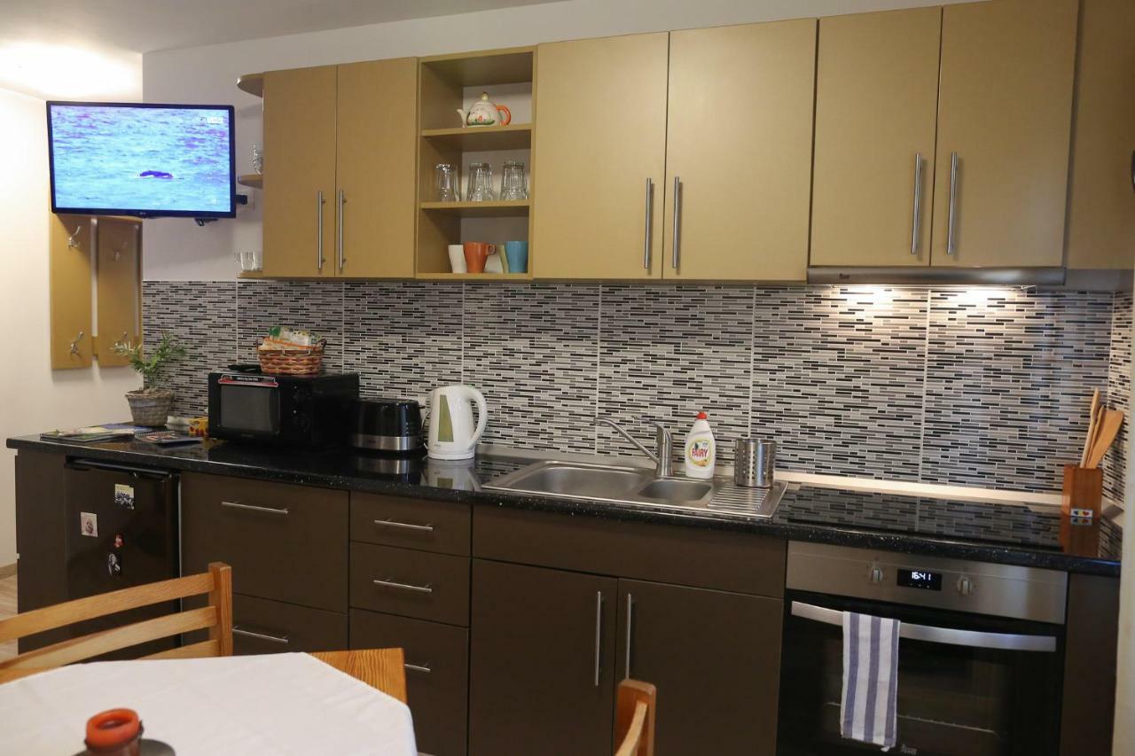 Central Place Apartment Тимишоара Экстерьер фото